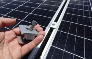 Aquasolar observation fixations et structures toitures solaires